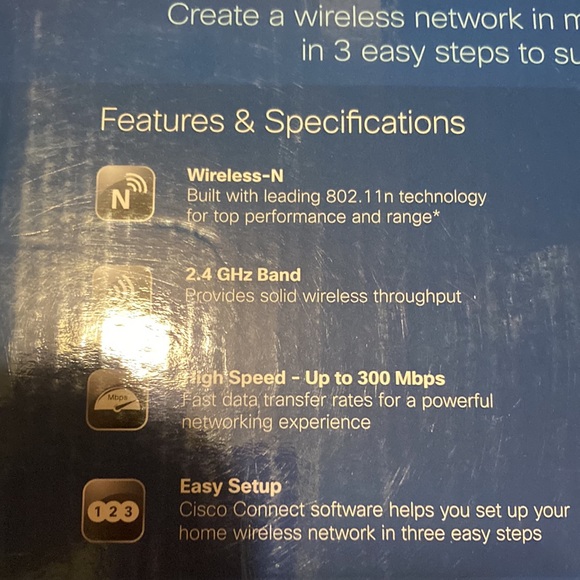 Linksys E900 wireless N300 Router - Picture 6 of 7